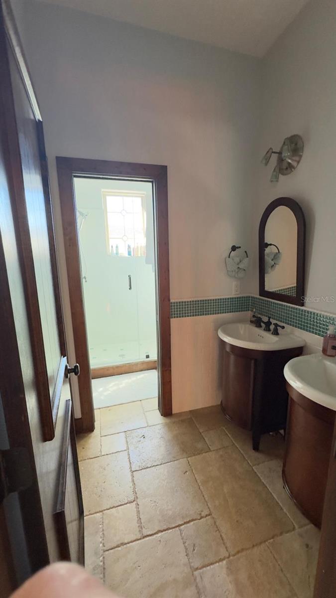 4119 WOODACRE LN, TAMPA, FL, 33624