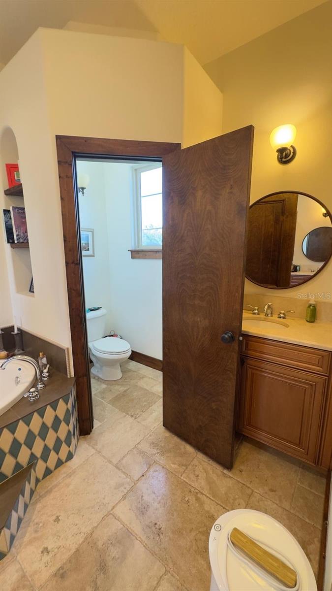 4119 WOODACRE LN, TAMPA, FL, 33624