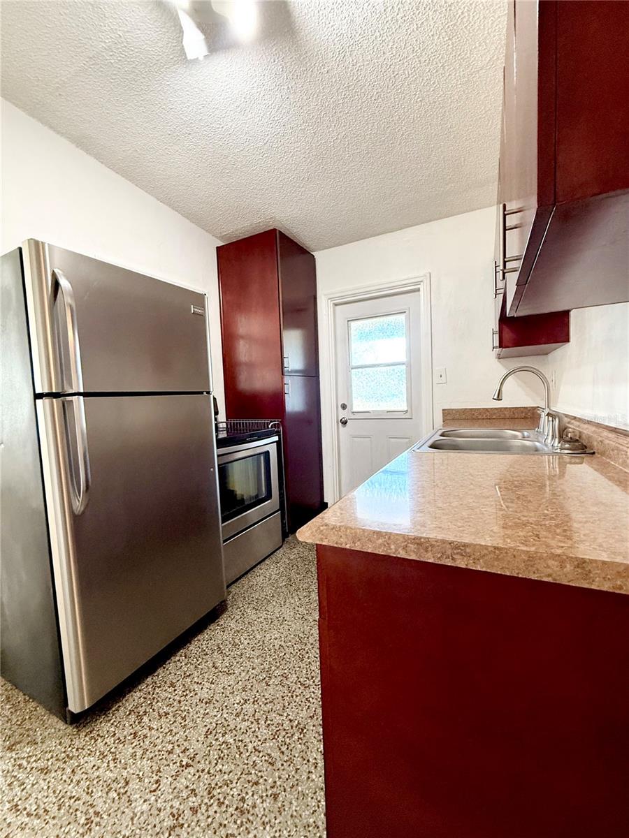 2207 VINE ST, ORLANDO, FL, 32806