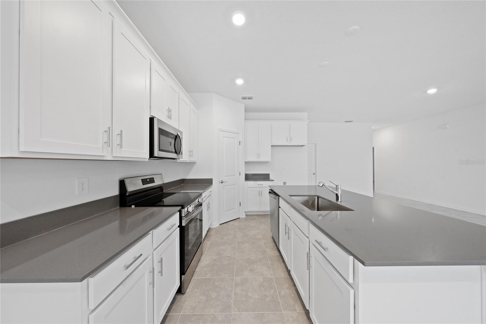 6061 SHAVASANA RD, CLERMONT, FL, 34714