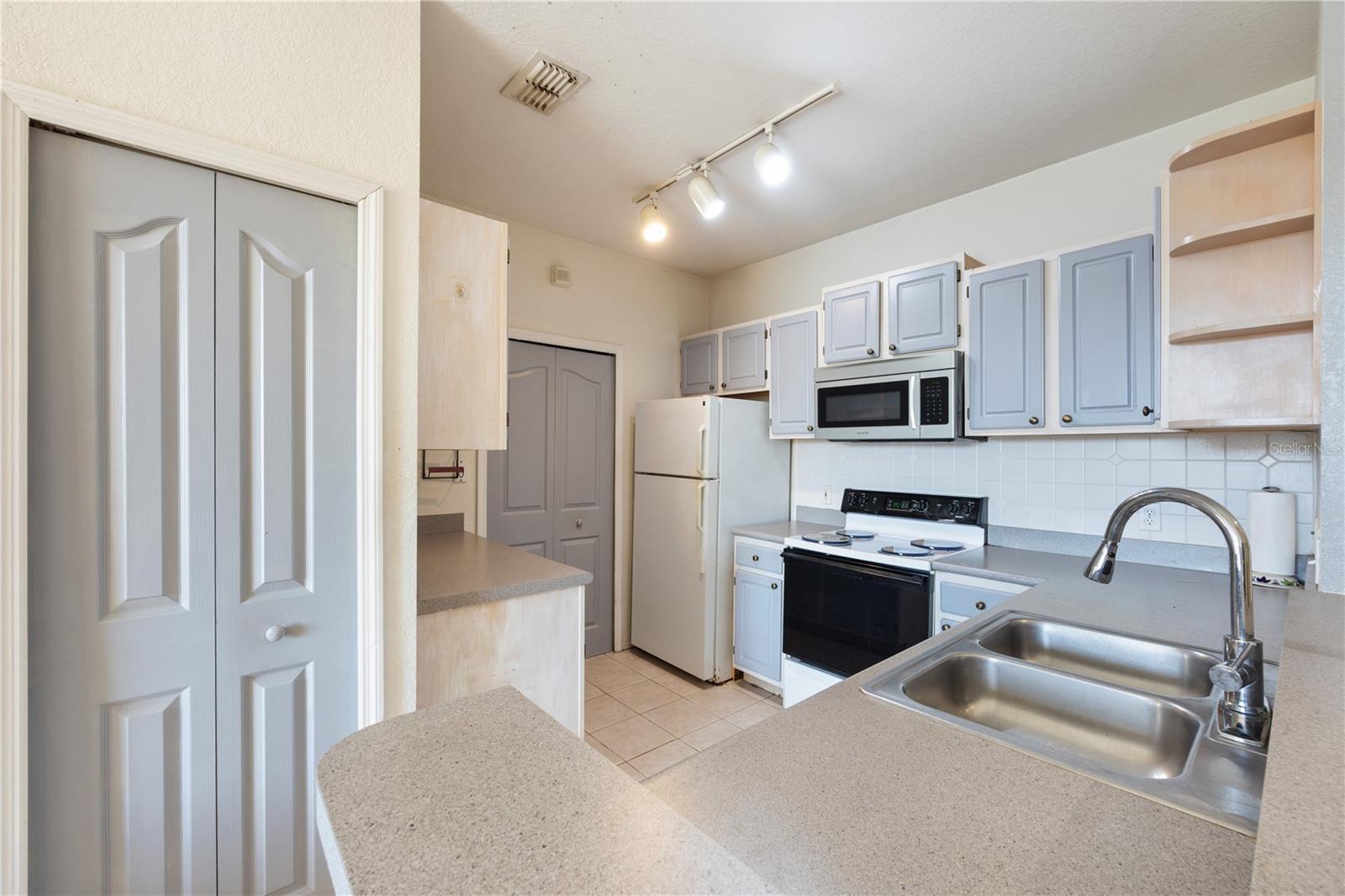 1175 LAKE SHADOW CIR #4308, MAITLAND, FL, 32751