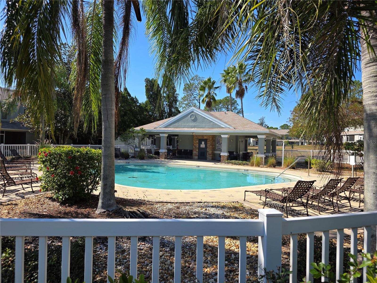 2484 LAKE WOODBERRY CIR, BRANDON, FL, 33510