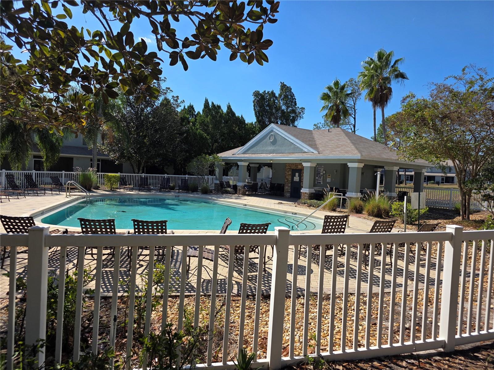 2484 LAKE WOODBERRY CIR, BRANDON, FL, 33510