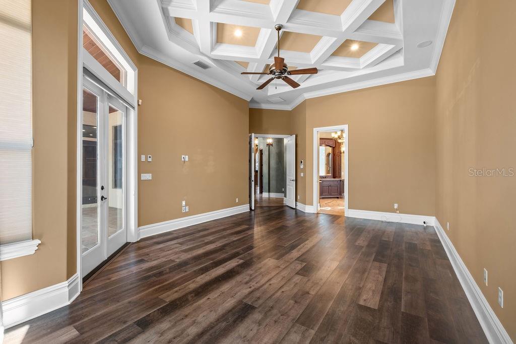 O6361099 Property Photo