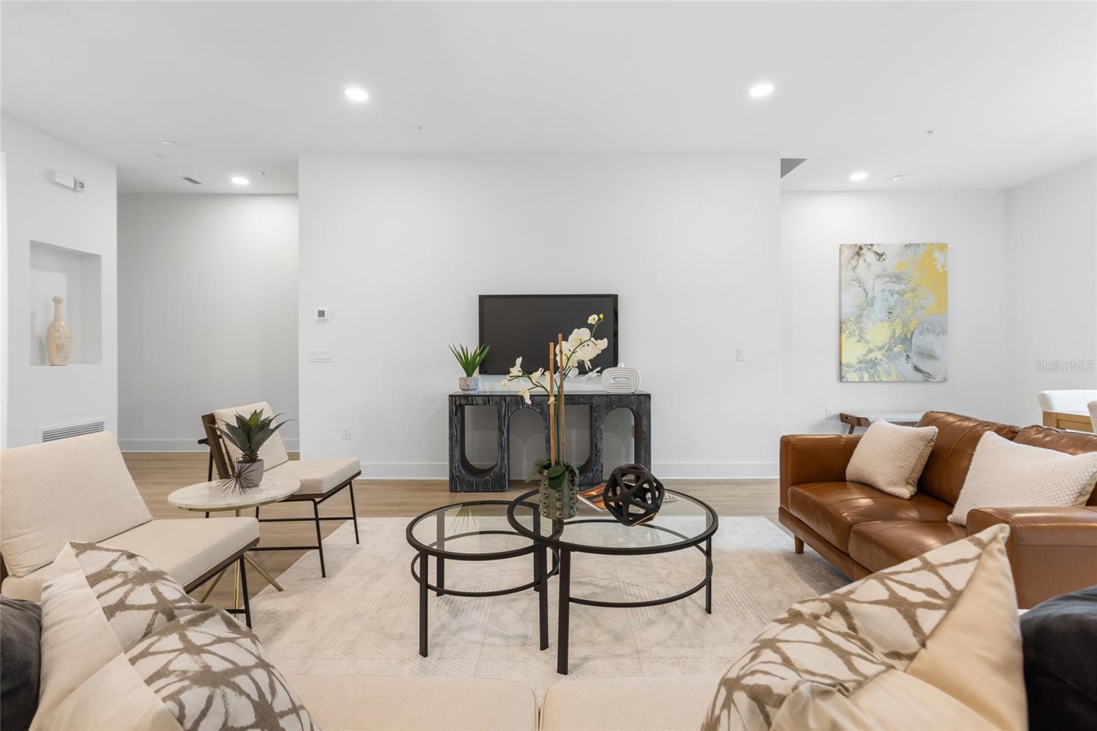 266 PARK LAKE ST #19, ORLANDO, FL, 32803