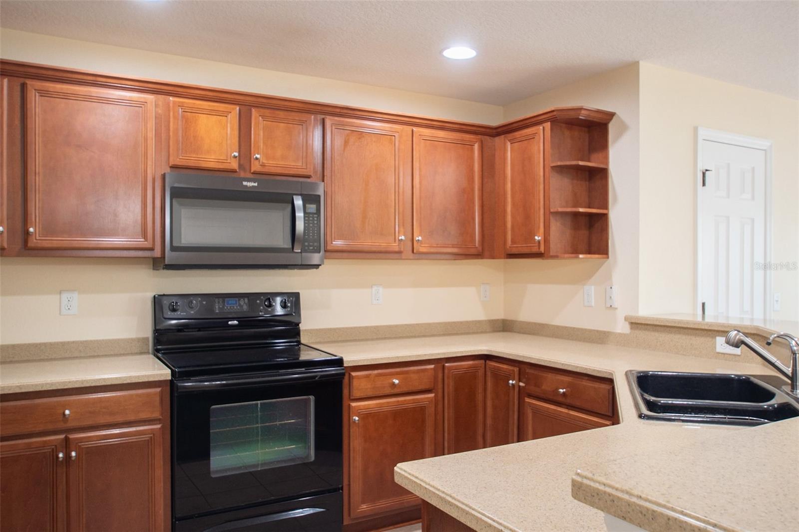 2014 SUNSET MEADOW DR, CLEARWATER, FL, 33763