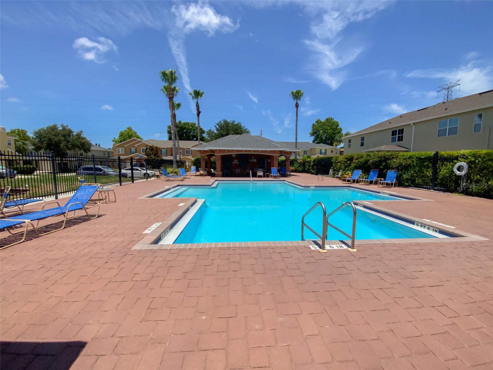 2014 SUNSET MEADOW DR, CLEARWATER, FL, 33763