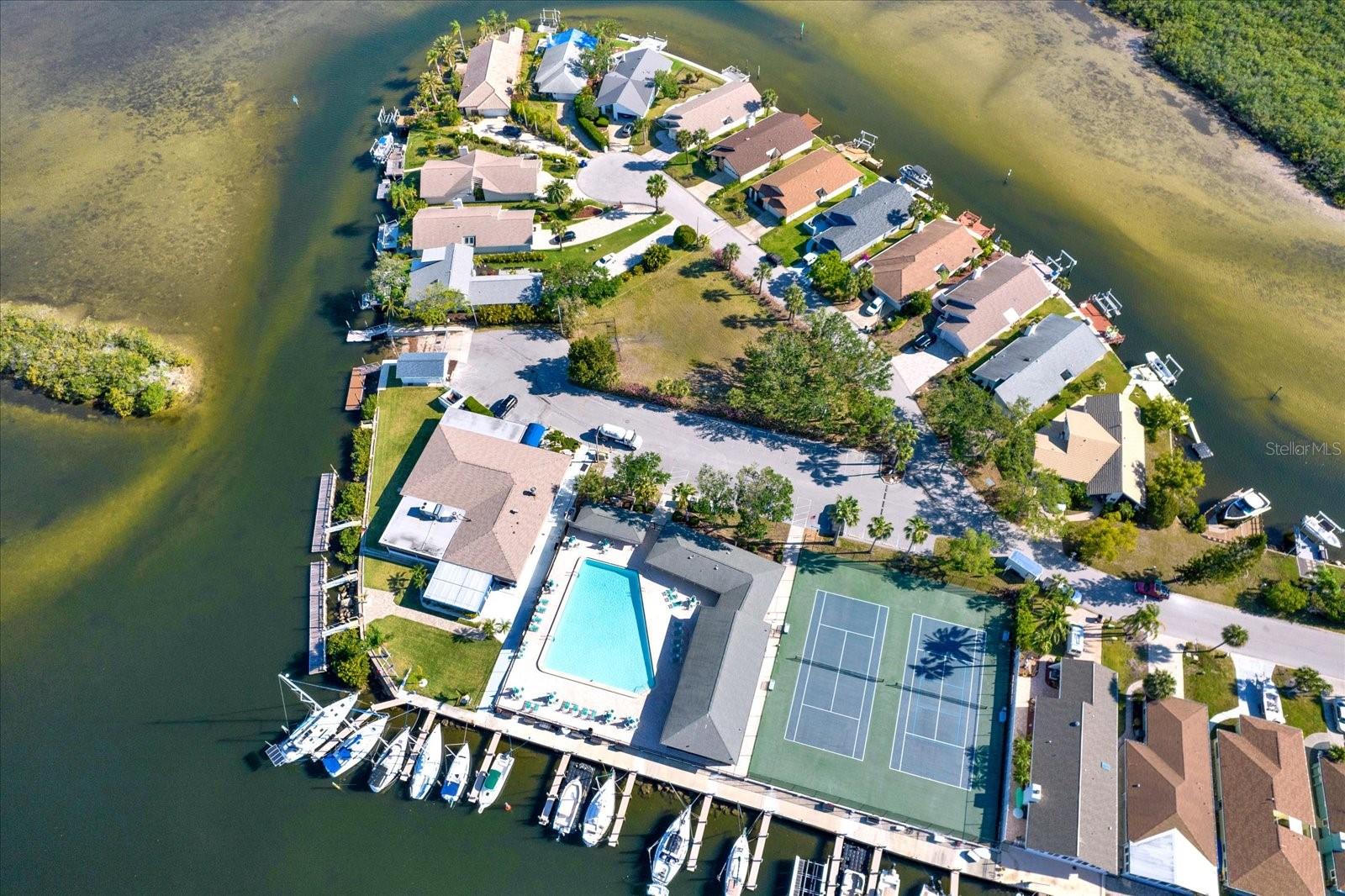 4346 MARINE PKWY, NEW PORT RICHEY, FL, 34652