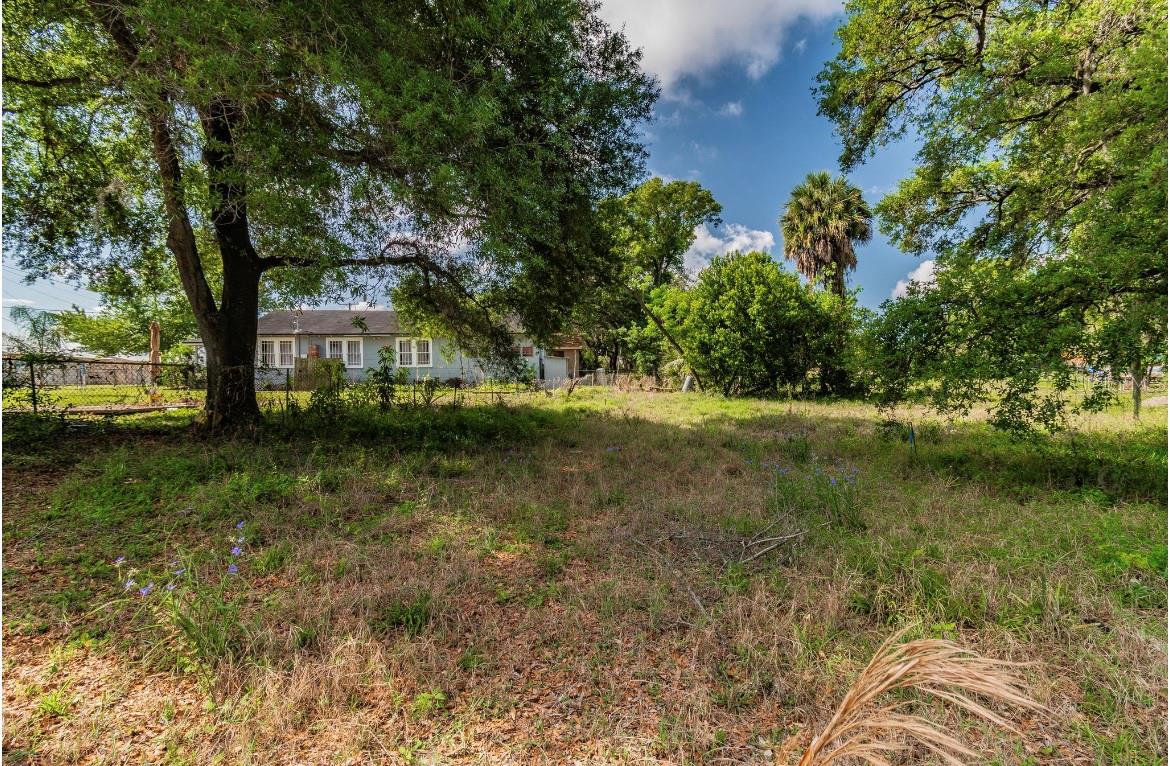 4621 E LAKE AVE, TAMPA, FL, 33605