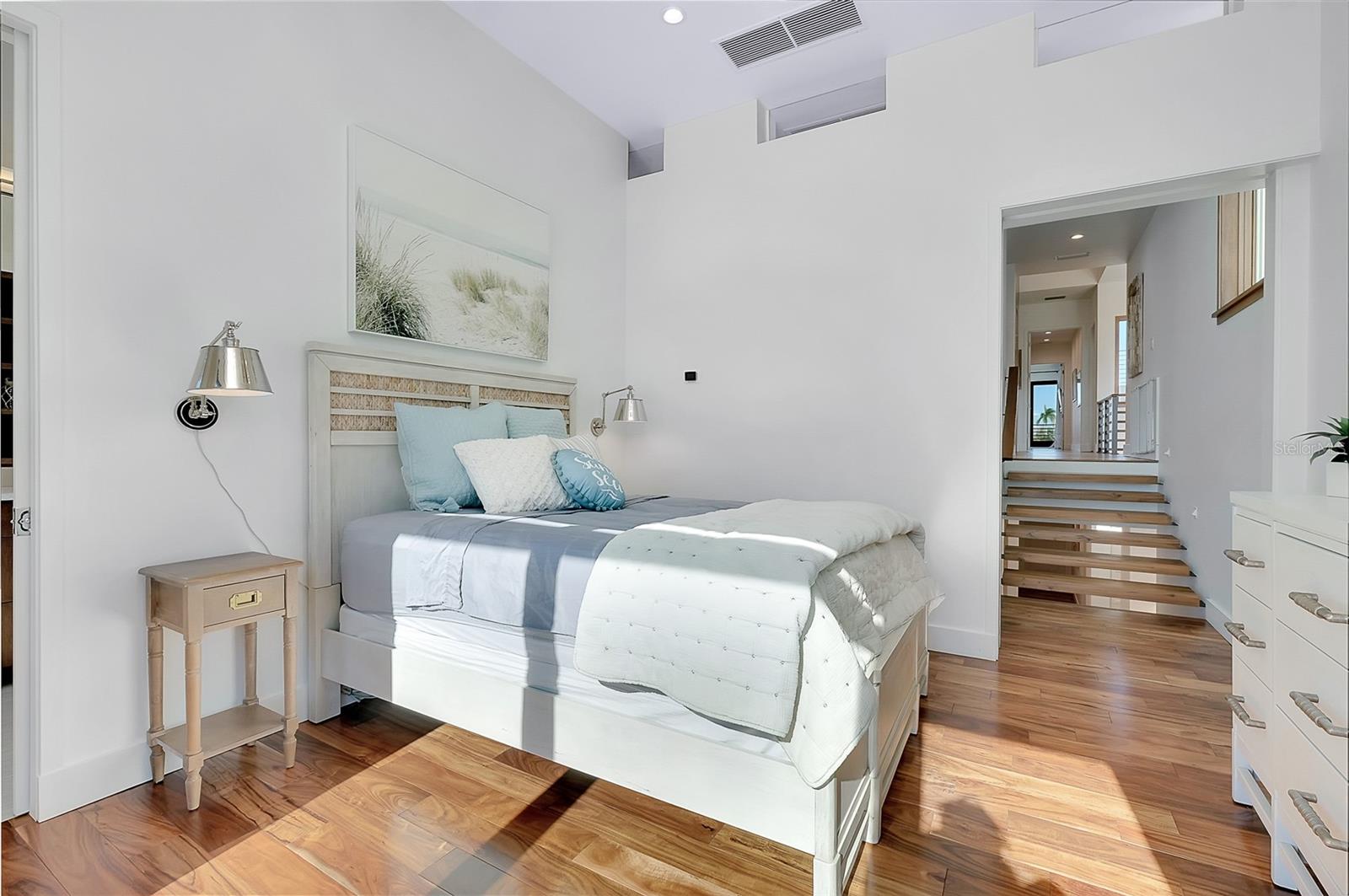 161 S POLK DR, SARASOTA, FL, 34236