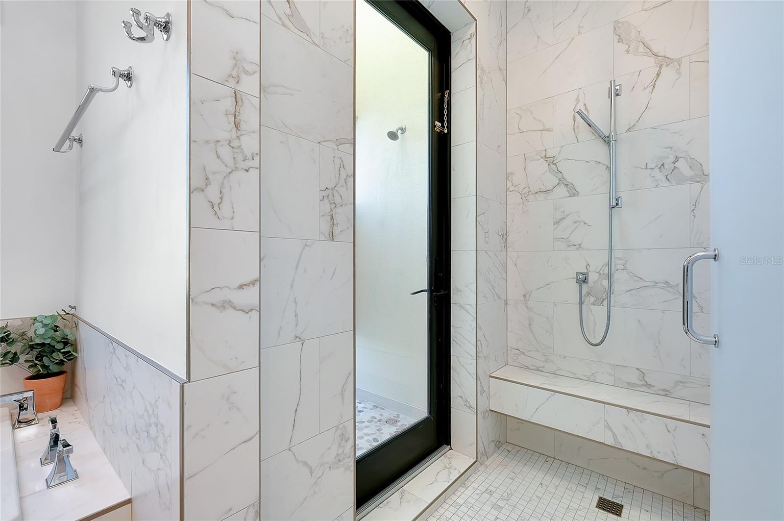 161 S POLK DR, SARASOTA, FL, 34236