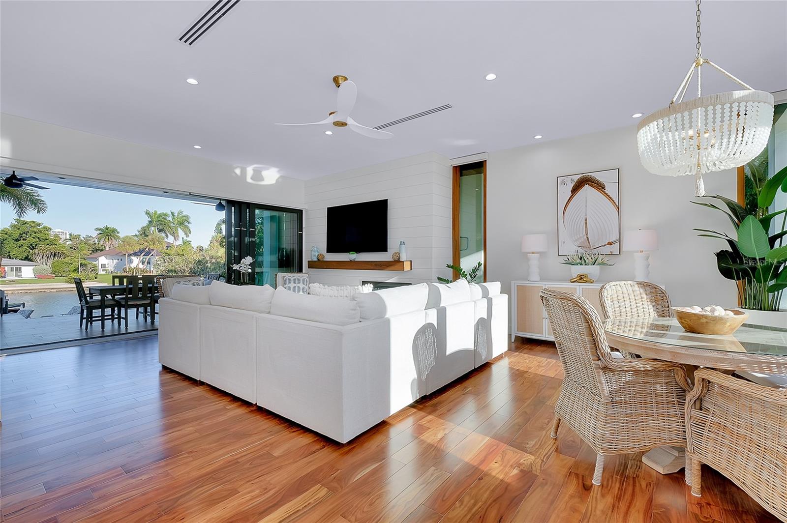 161 S POLK DR, SARASOTA, FL, 34236