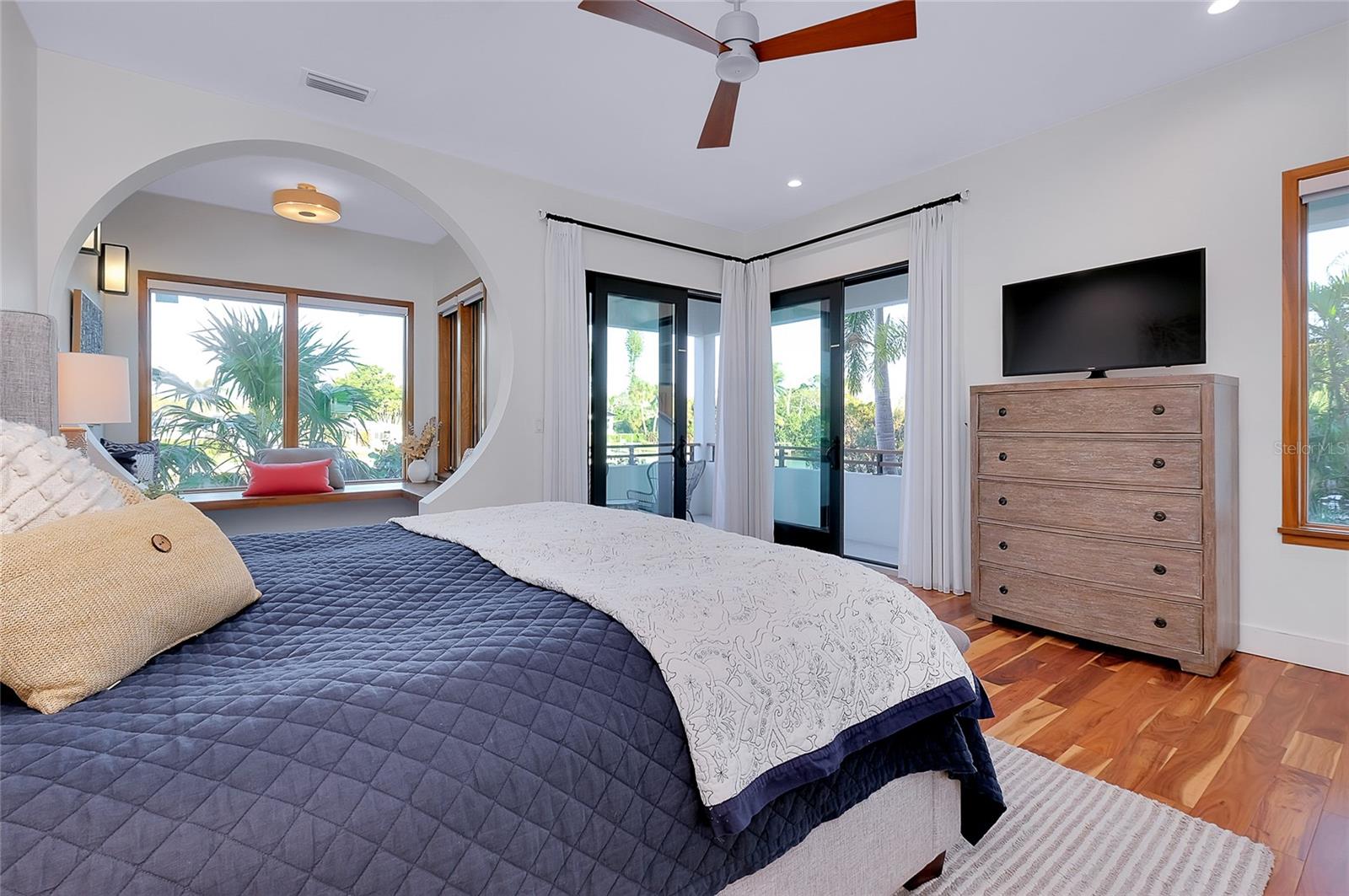 161 S POLK DR, SARASOTA, FL, 34236