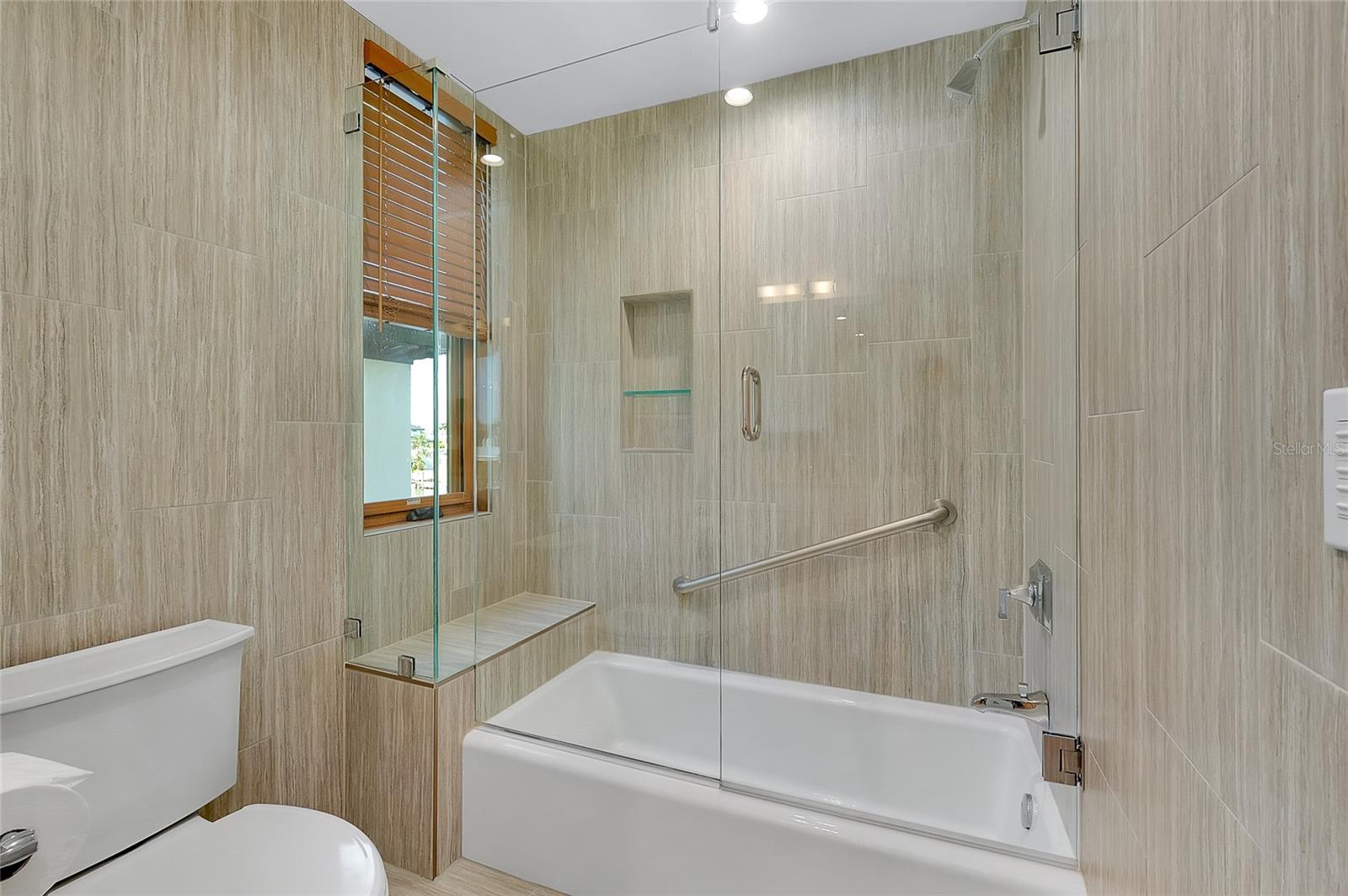 161 S POLK DR, SARASOTA, FL, 34236