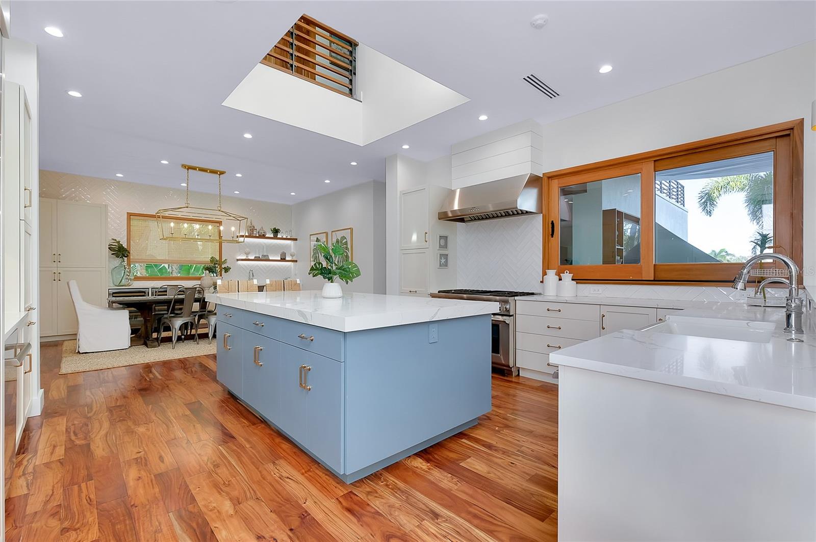 161 S POLK DR, SARASOTA, FL, 34236