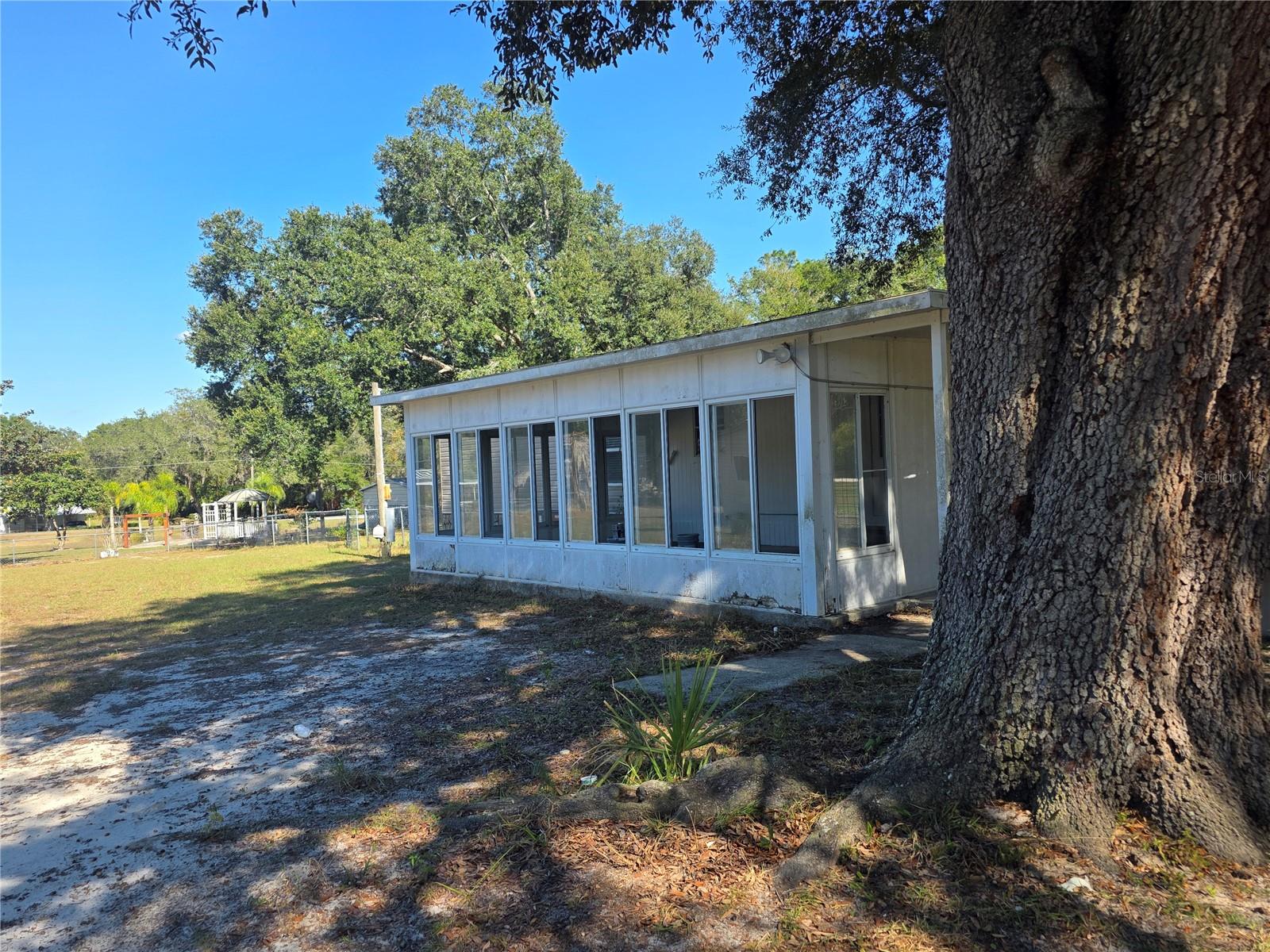 17586 SE 133RD CT, WEIRSDALE, FL, 32195