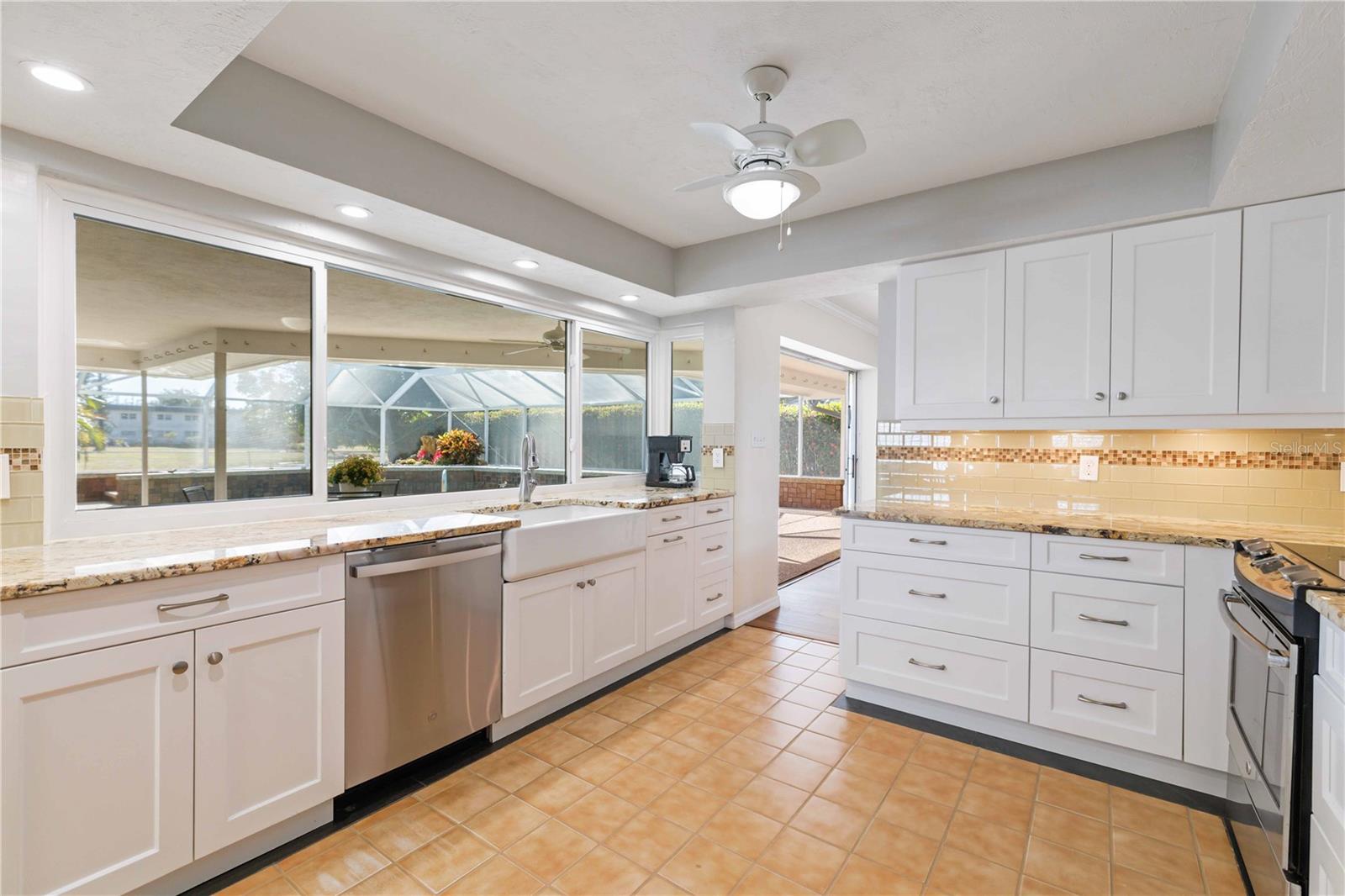 3363 SHEFFIELD CIR, SARASOTA, FL, 34239