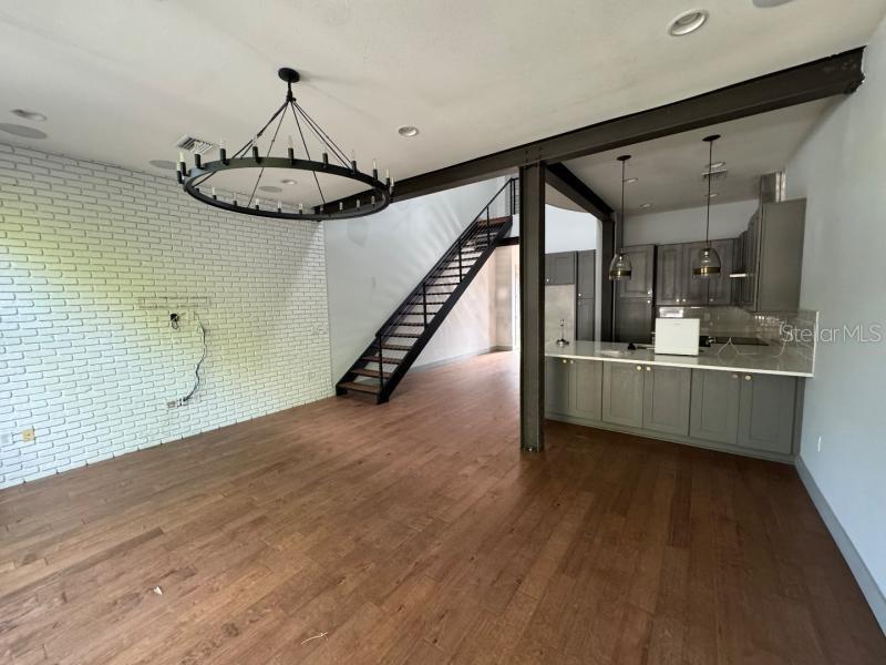 4244 GAUGE LINE LOOP, TAMPA, FL, 33624