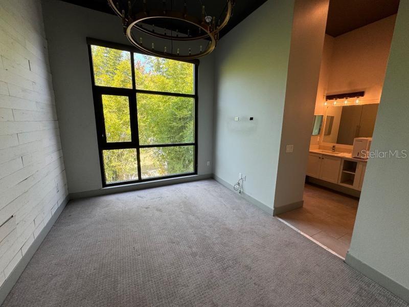 4244 GAUGE LINE LOOP, TAMPA, FL, 33624