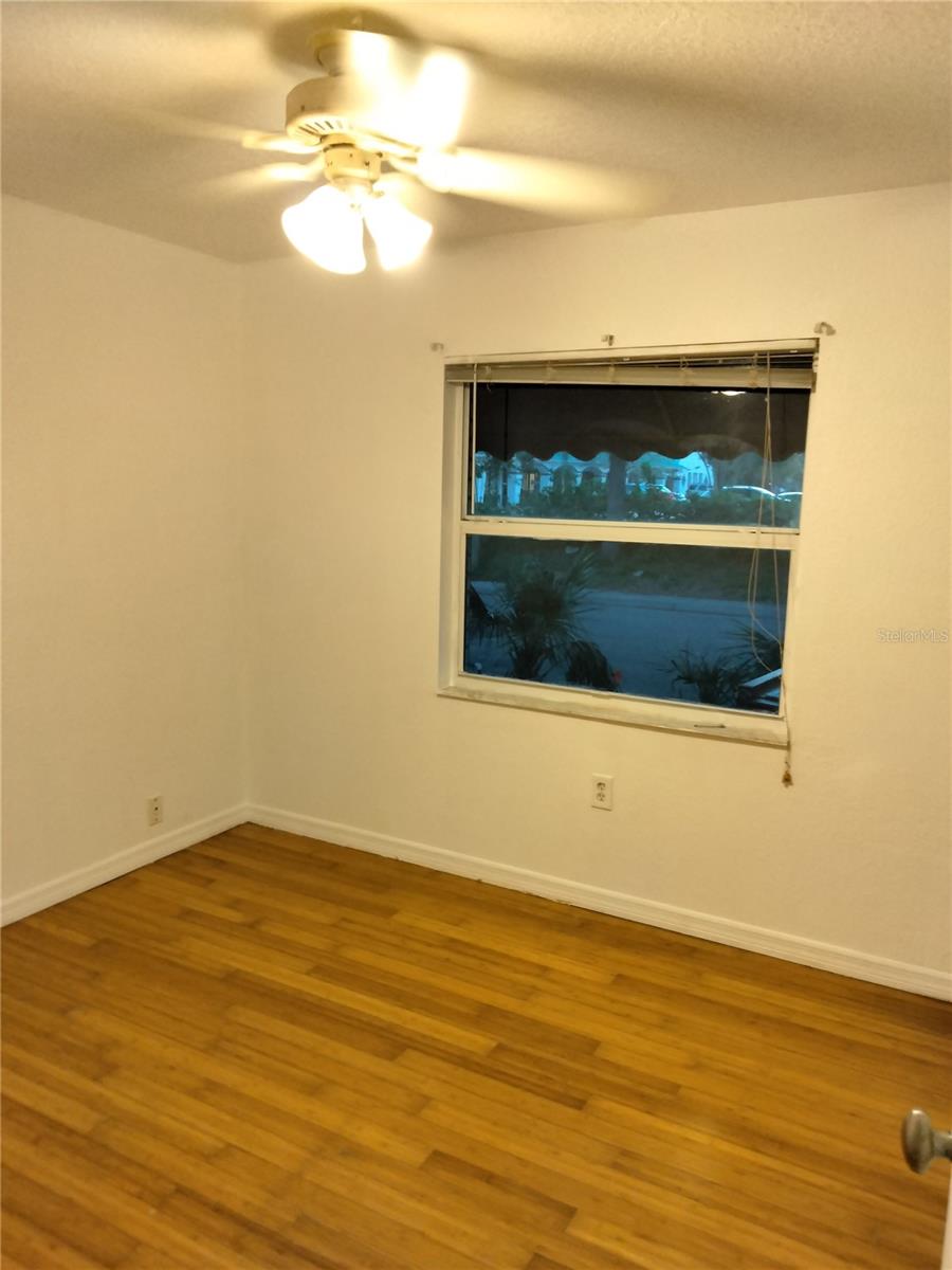 915 W MAGNOLIA ST, KISSIMMEE, FL, 34741