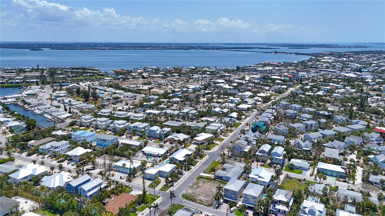 6406 HOLMES BLVD, HOLMES BEACH, FL, 34217