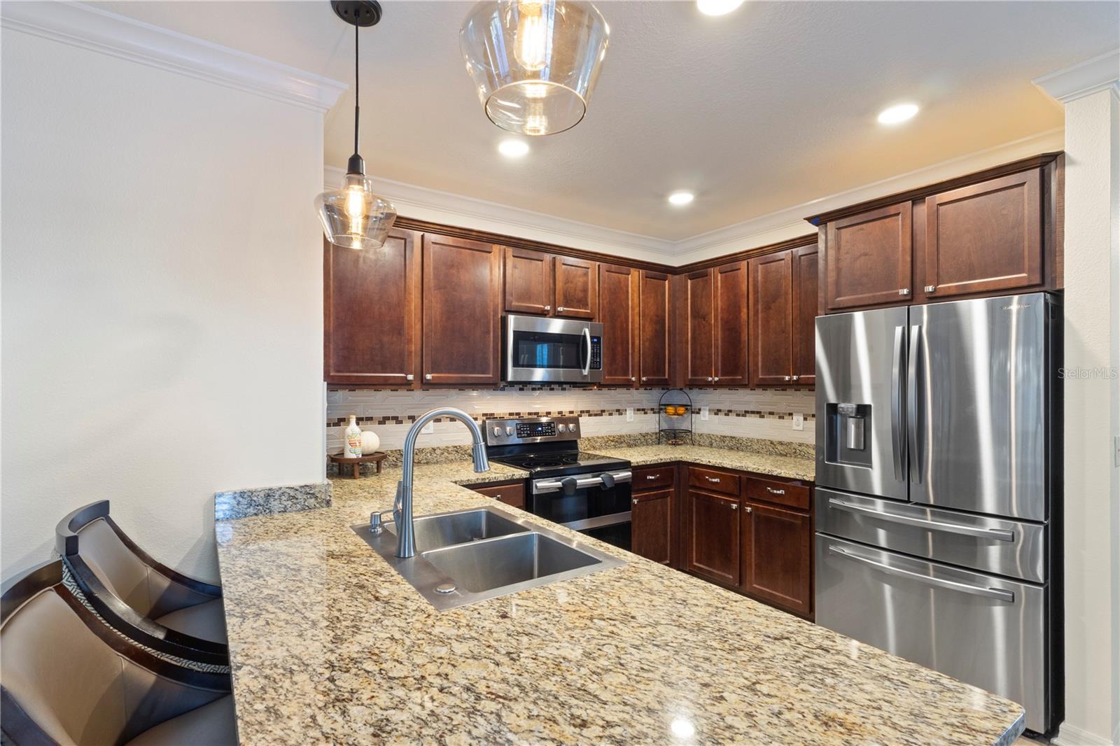 102 CINNAMON BARK PL, VALRICO, FL, 33594