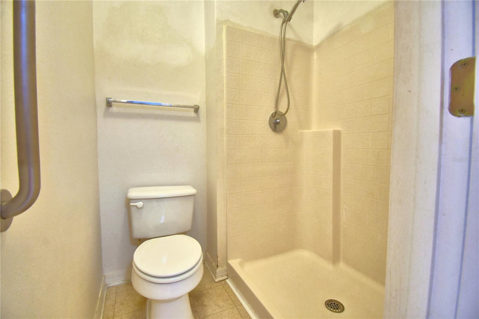 107 SHADDOCK DR, AUBURNDALE, FL, 33823