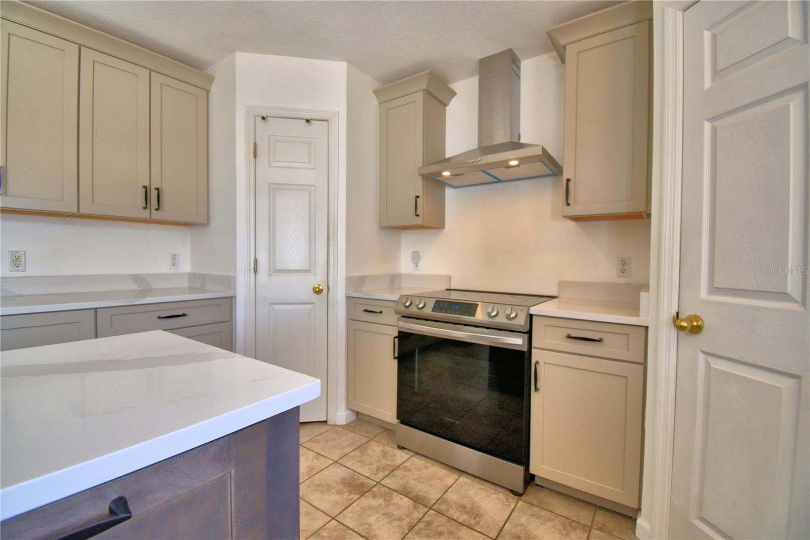 107 SHADDOCK DR, AUBURNDALE, FL, 33823