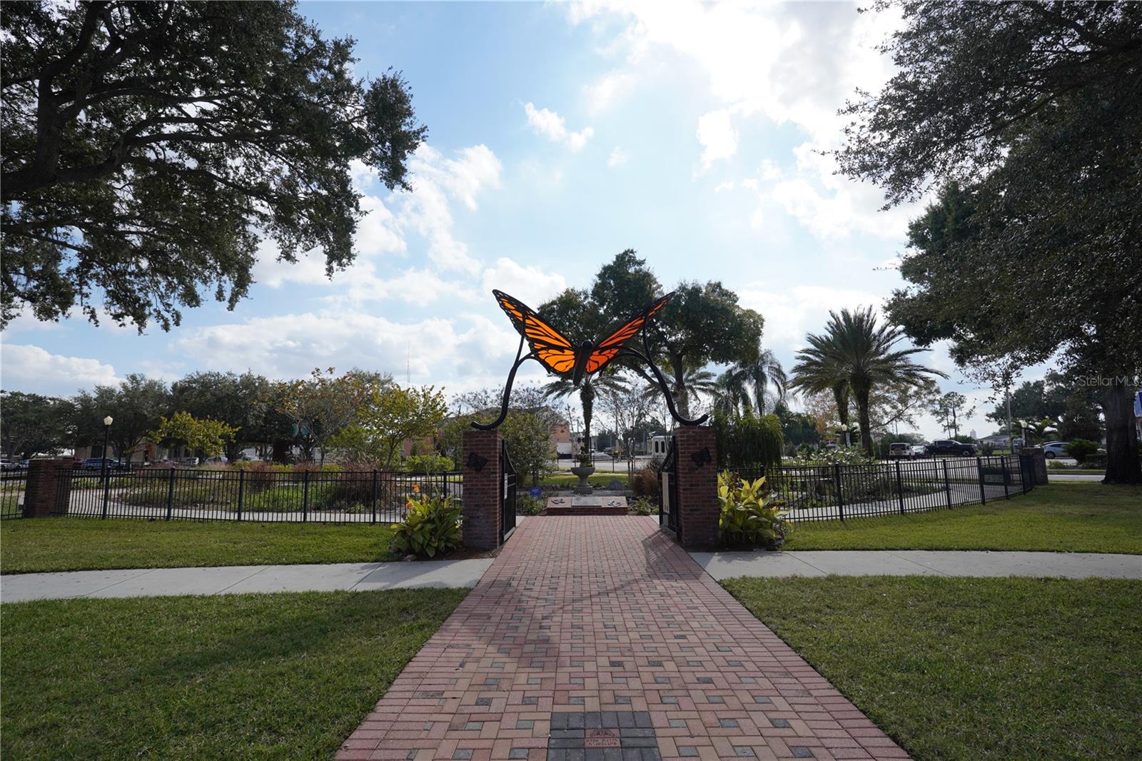 107 SHADDOCK DR, AUBURNDALE, FL, 33823