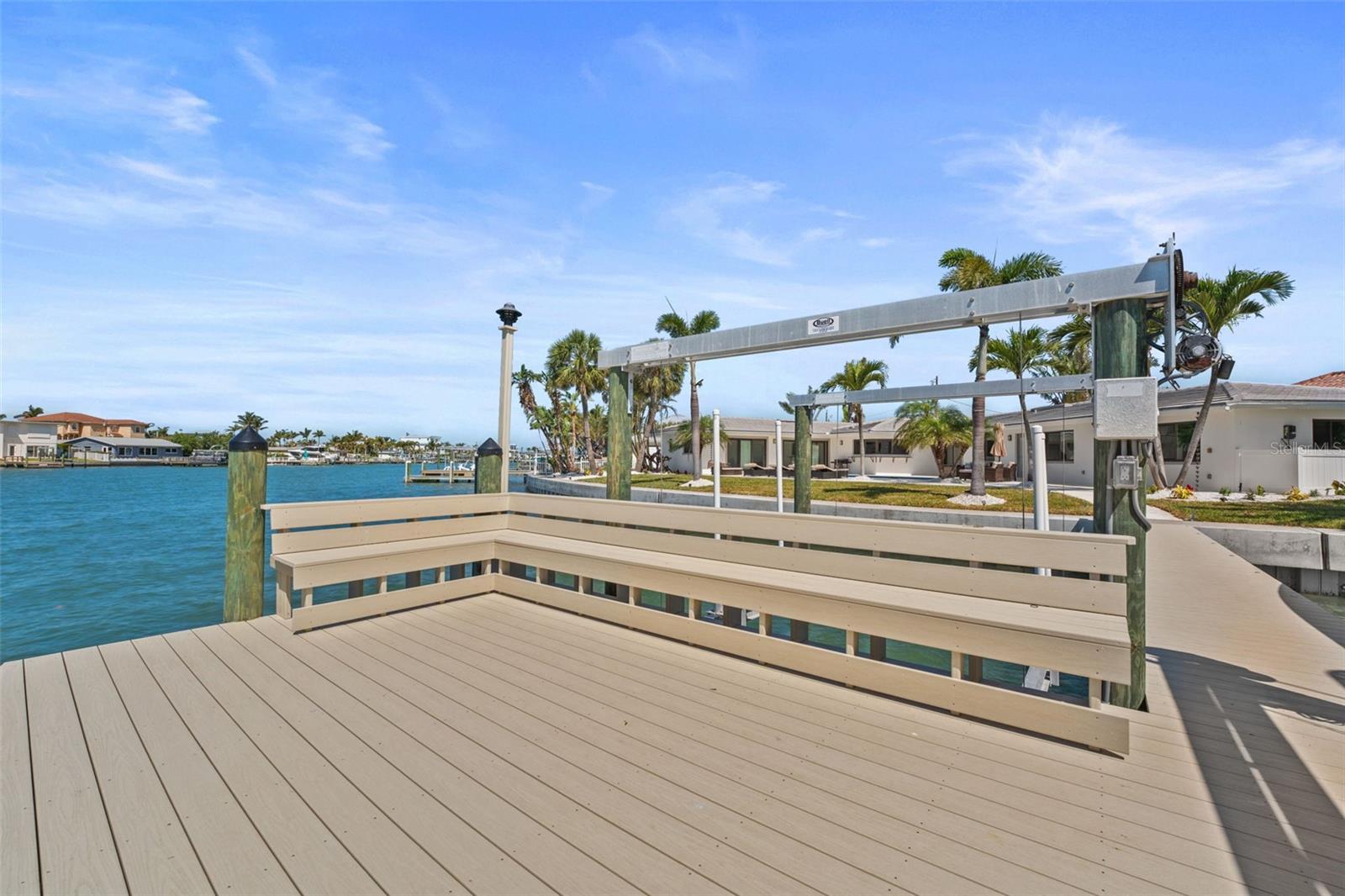 11050 7TH ST E, TREASURE ISLAND, FL, 33706