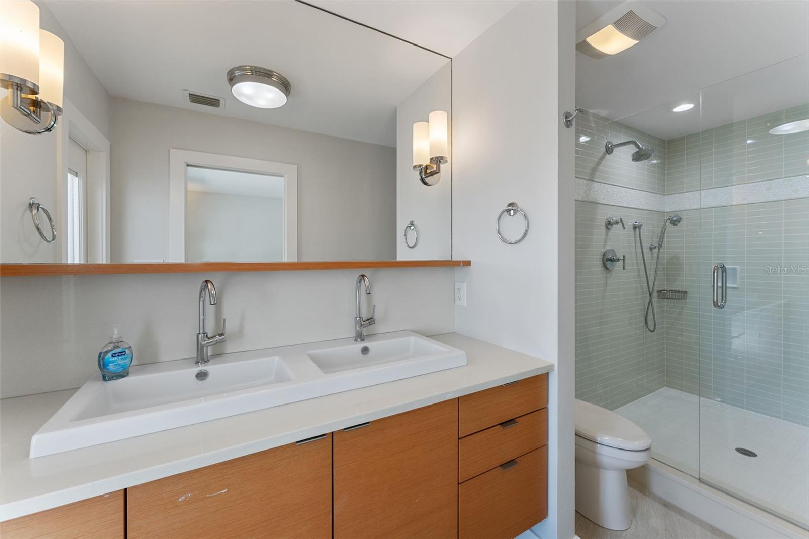 11050 7TH ST E, TREASURE ISLAND, FL, 33706