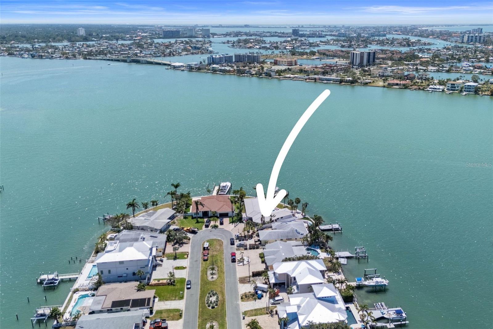 11050 7TH ST E, TREASURE ISLAND, FL, 33706