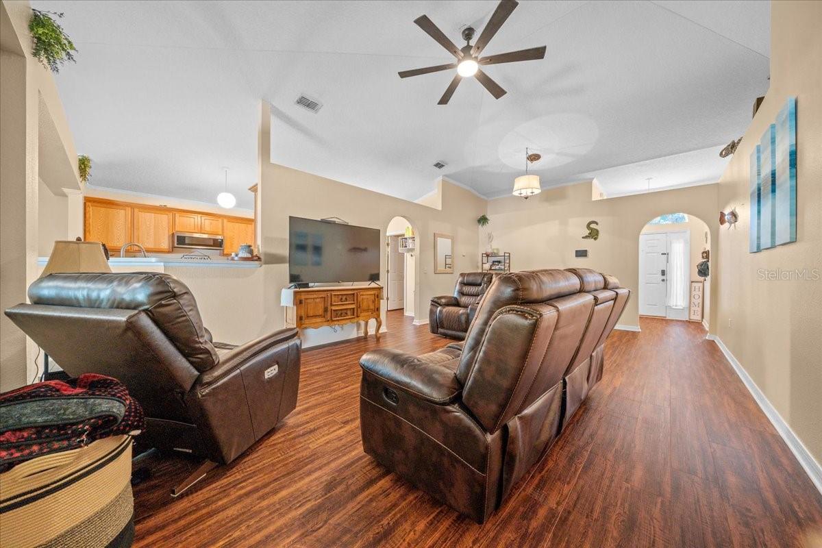 49 HEMLOCK RADIAL LOOP, OCALA, FL, 34472