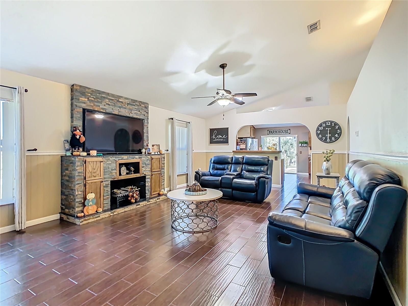 50989 HIGHWAY 27 #400, DAVENPORT, FL, 33897