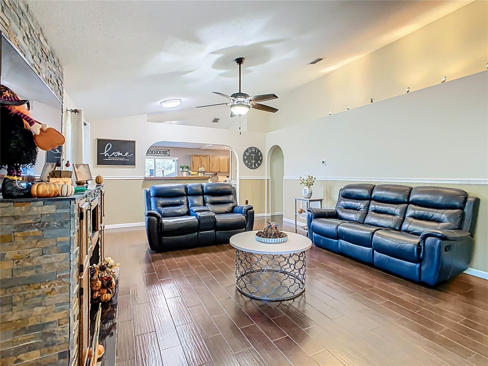 50989 HIGHWAY 27 #400, DAVENPORT, FL, 33897