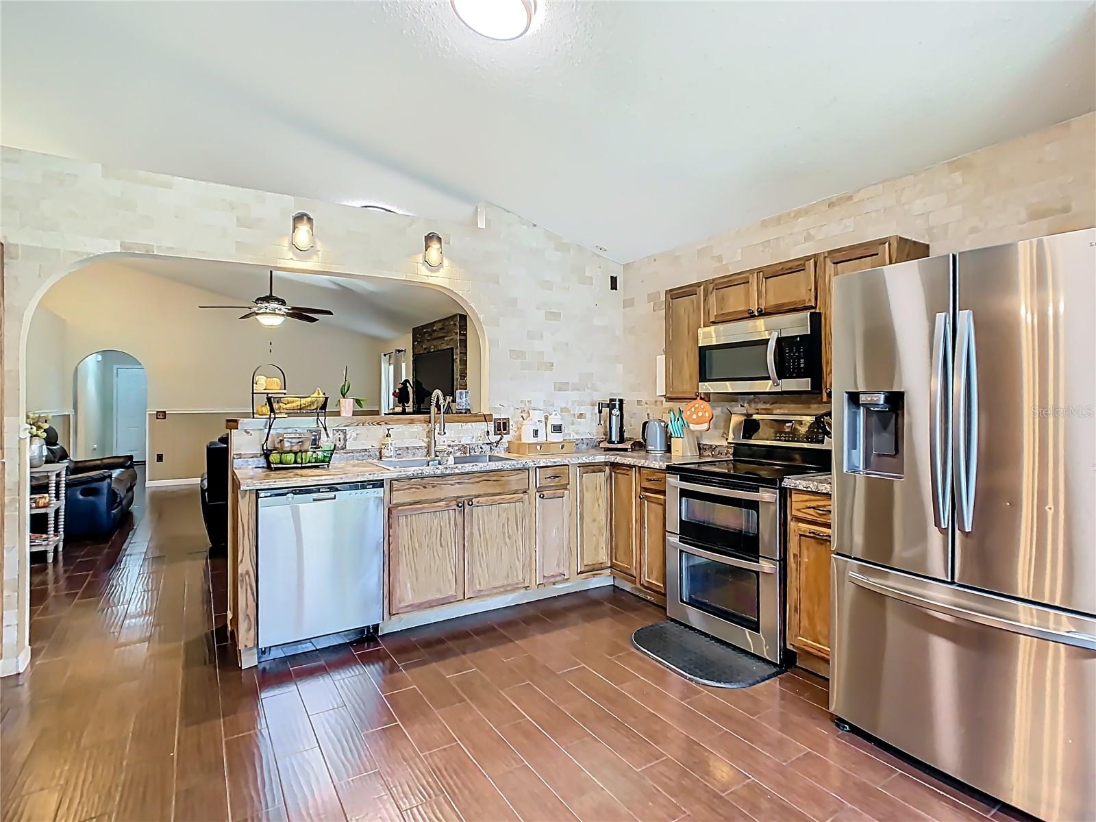 50989 HIGHWAY 27 #400, DAVENPORT, FL, 33897