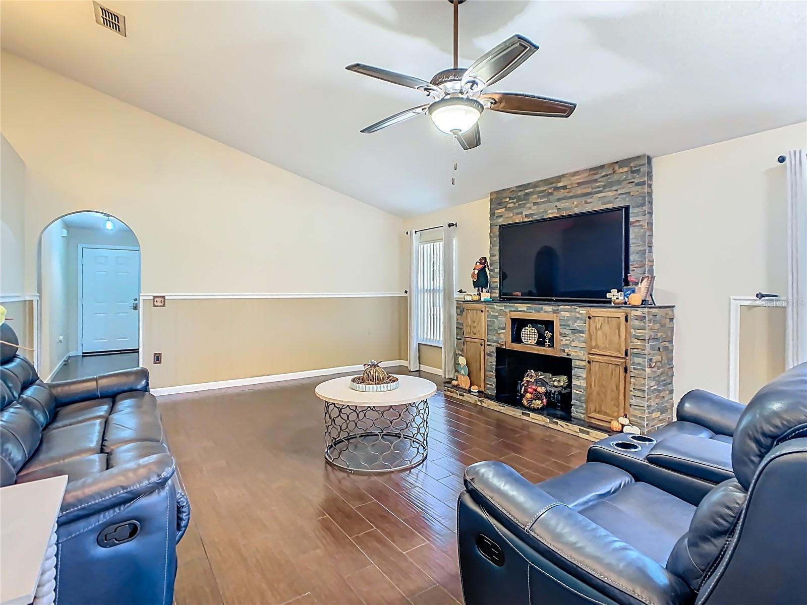 50989 HIGHWAY 27 #400, DAVENPORT, FL, 33897