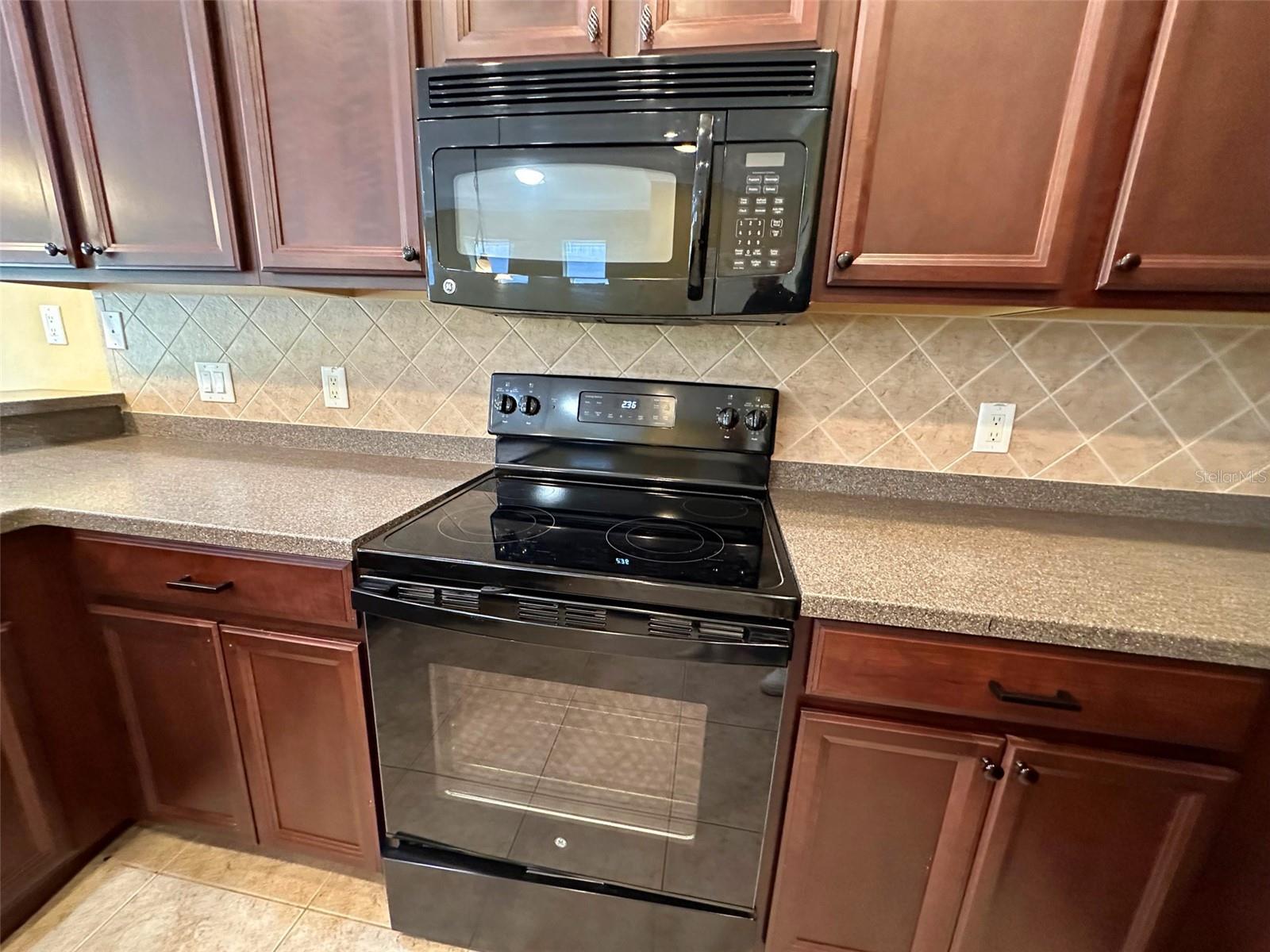 11801 CASTINE ST, NEW PORT RICHEY, FL, 34654