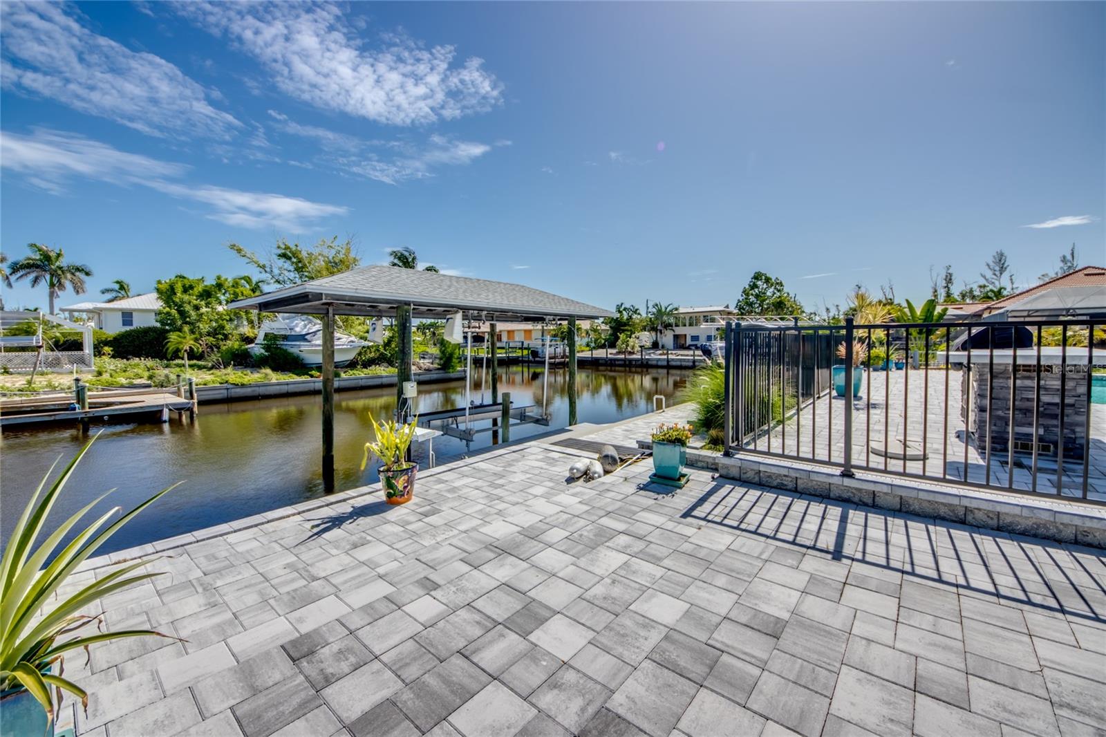 3446 PINETREE DR, ST JAMES CITY, FL, 33956