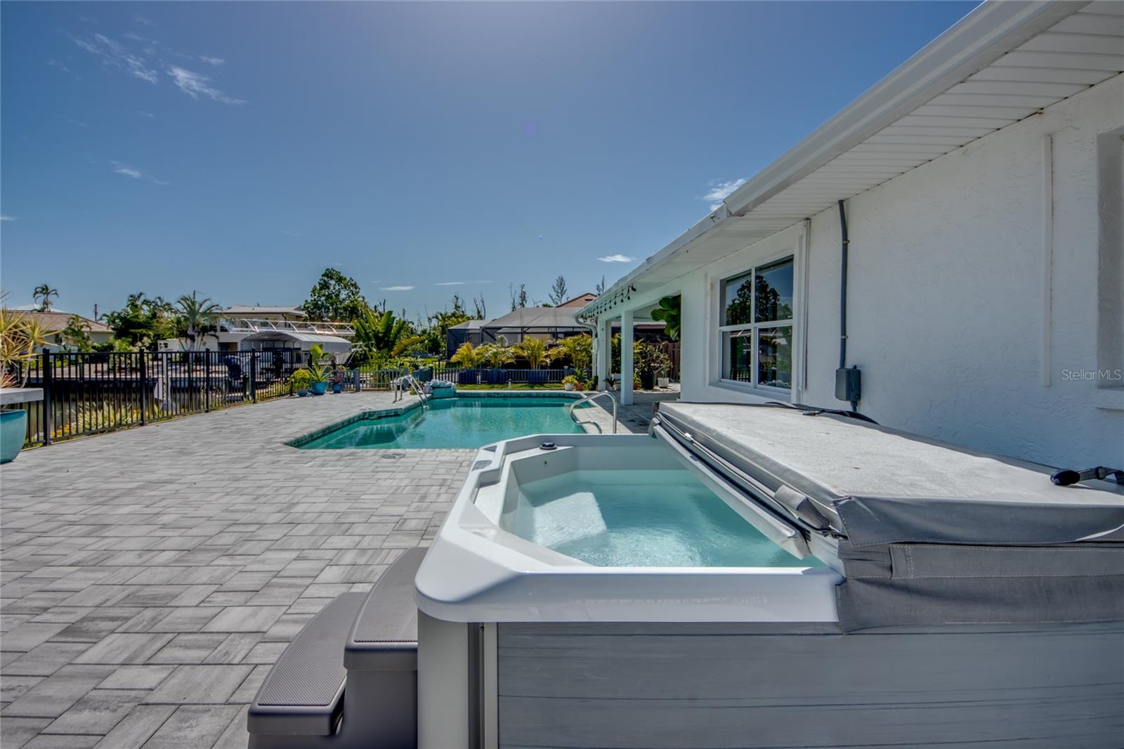 3446 PINETREE DR, ST JAMES CITY, FL, 33956