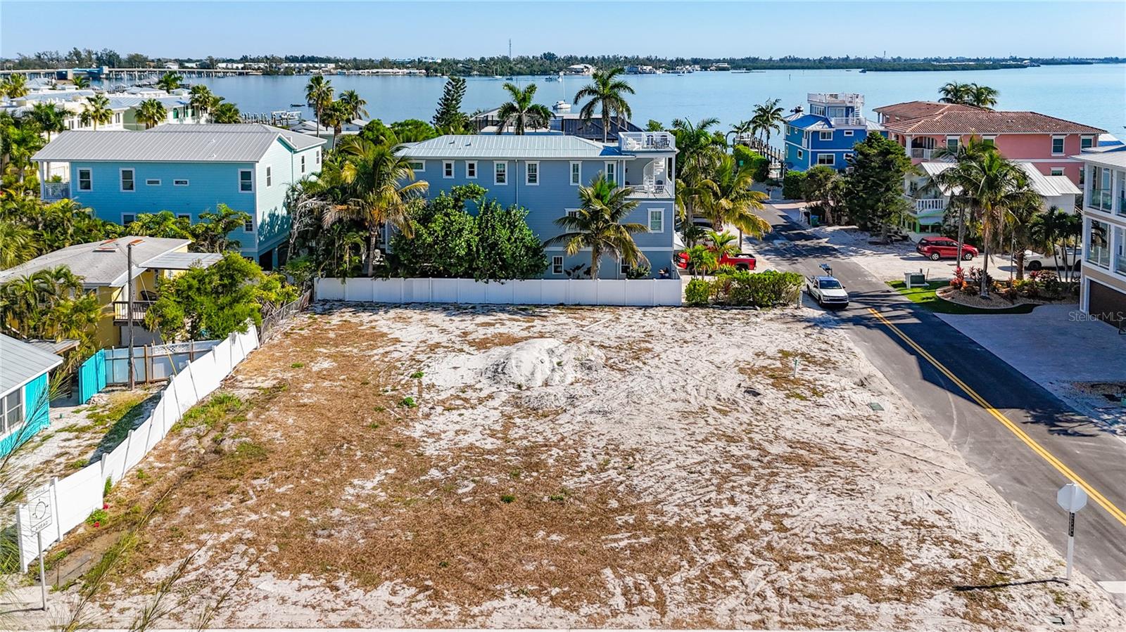 403 GULF DR S, BRADENTON BEACH, FL, 34217