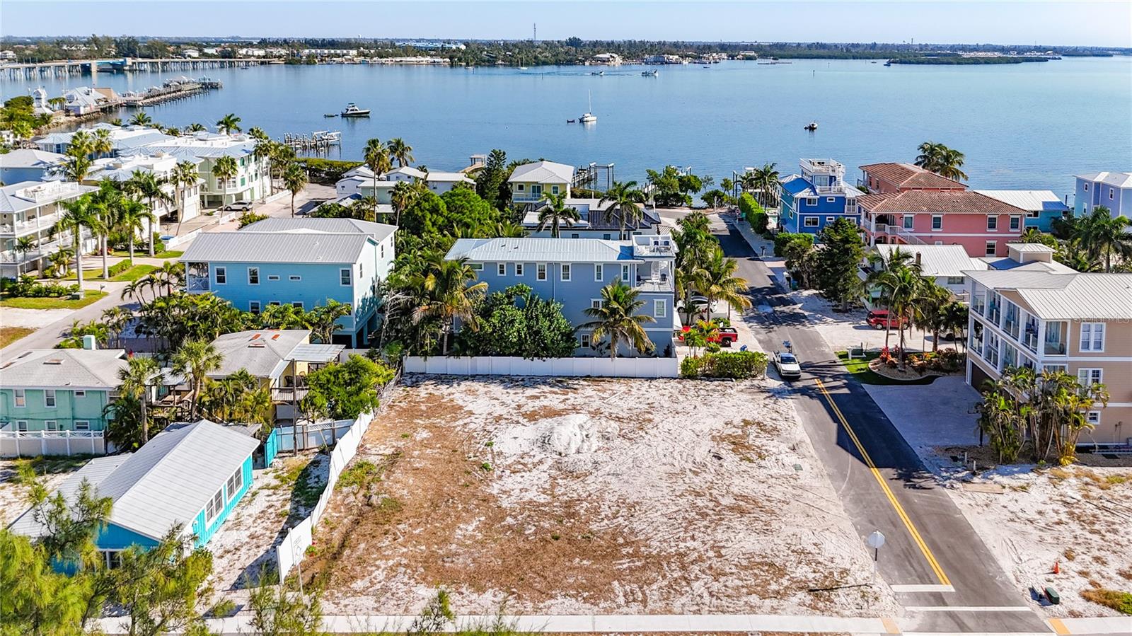 403 GULF DR S, BRADENTON BEACH, FL, 34217