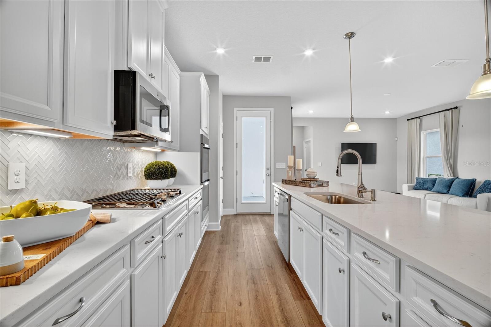 3938 CAPITAL REEF WAY, APOPKA, FL, 32712