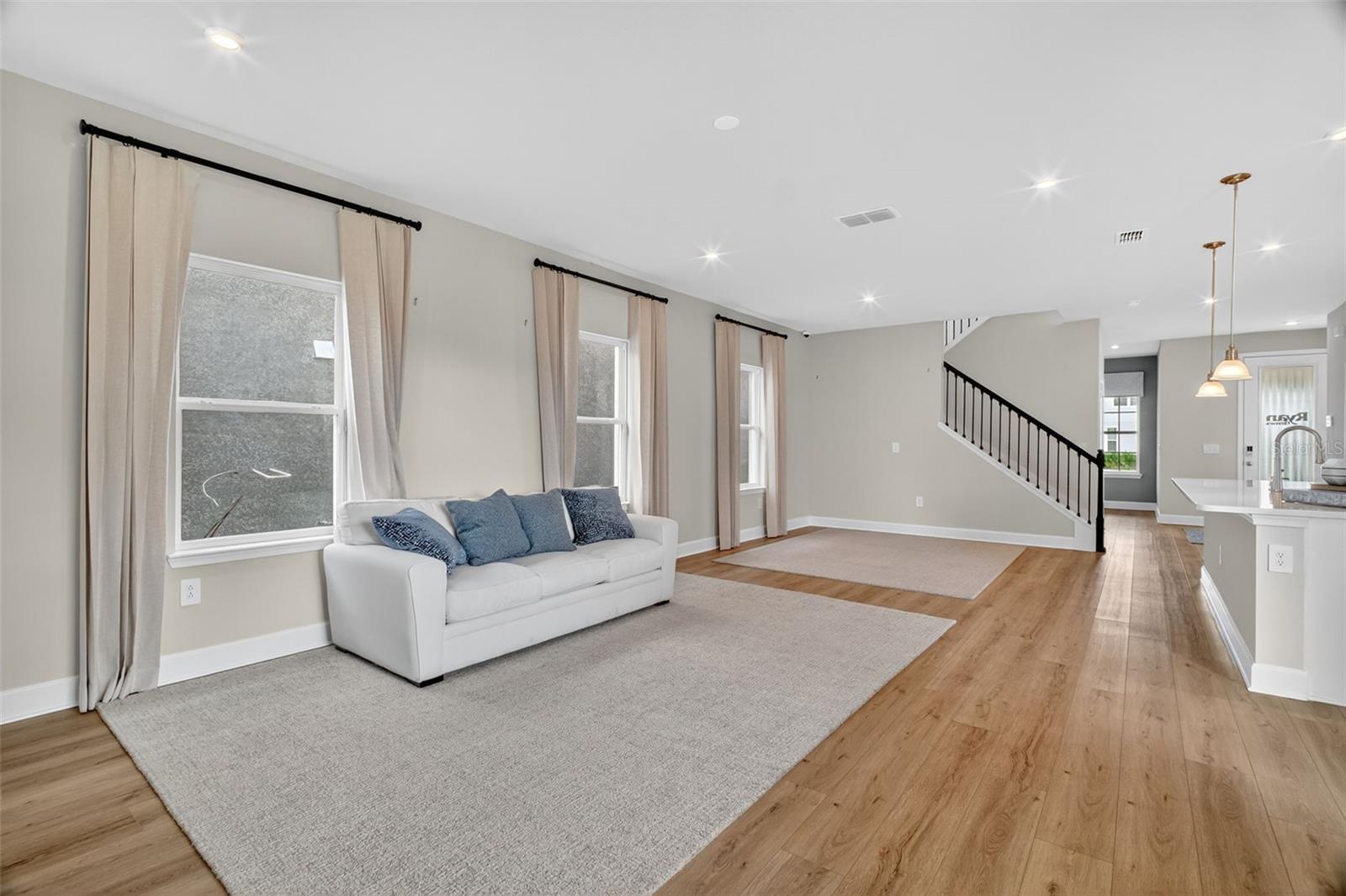 3938 CAPITAL REEF WAY, APOPKA, FL, 32712