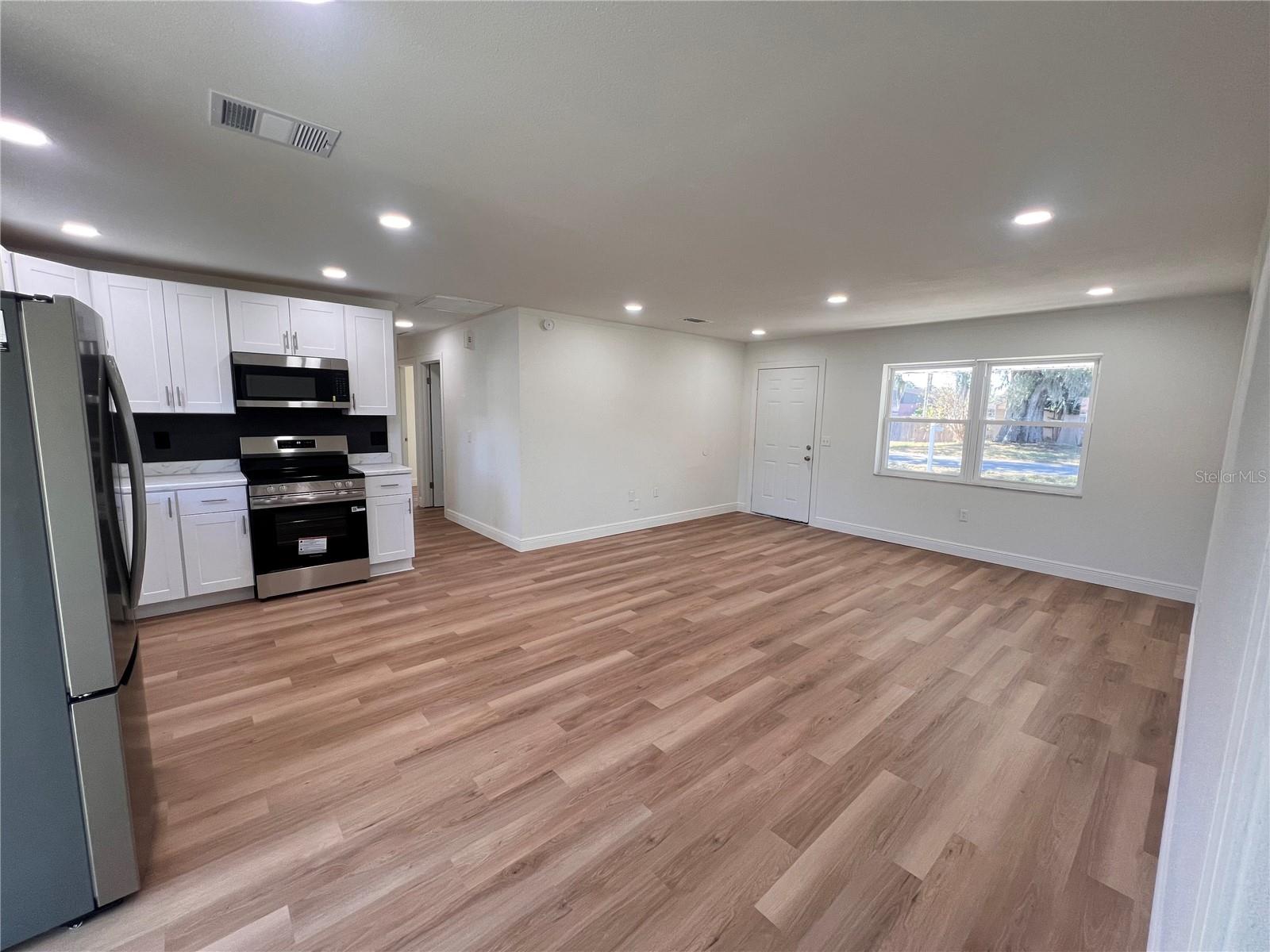 2575 EDMOND CIR, AUBURNDALE, FL, 33823