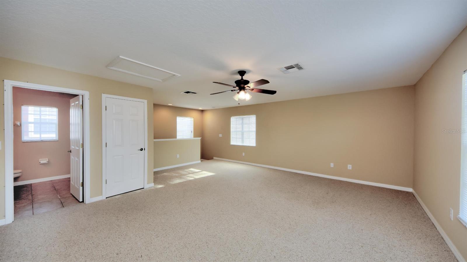 16238 BRIDGEWALK DR, LITHIA, FL, 33547