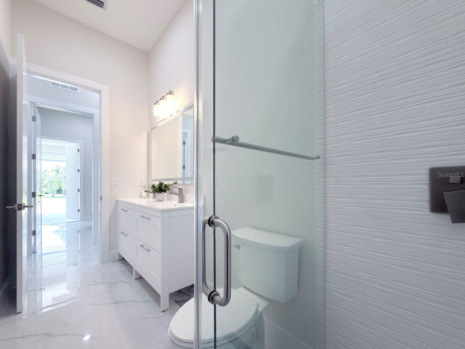 9222 ROSEBUD CIR, PORT CHARLOTTE, FL, 33981