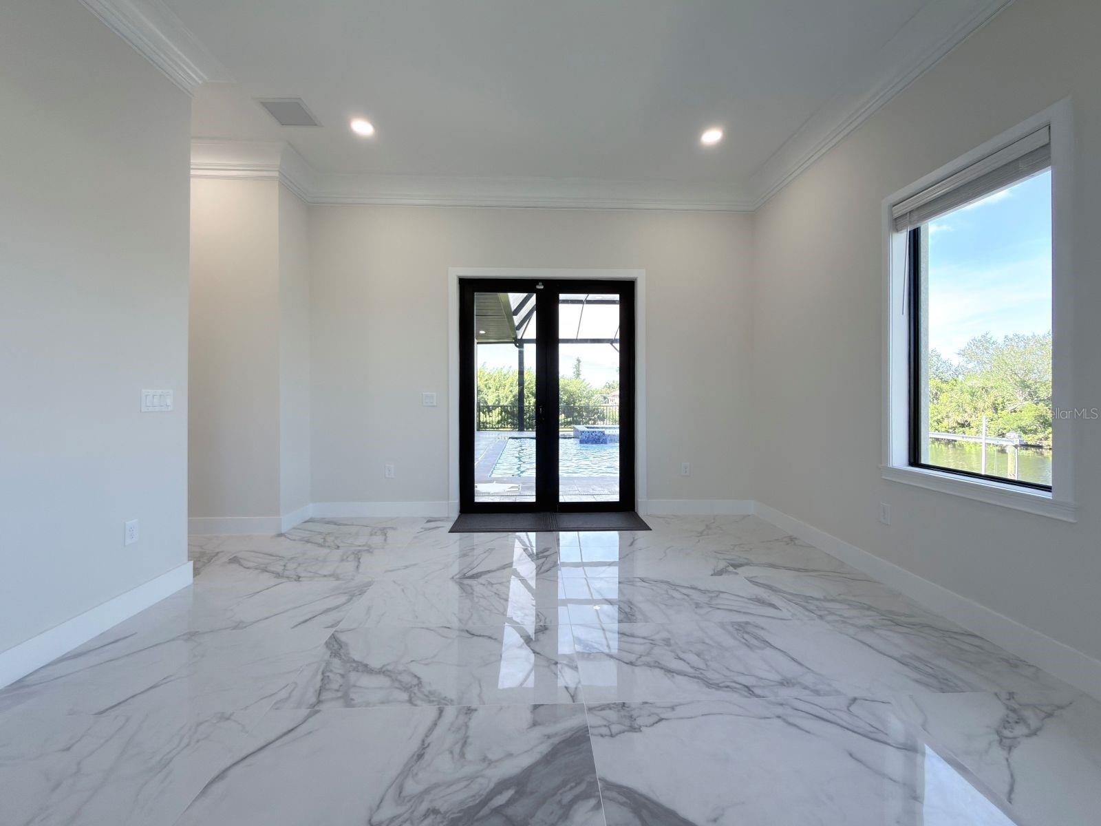 9222 ROSEBUD CIR, PORT CHARLOTTE, FL, 33981