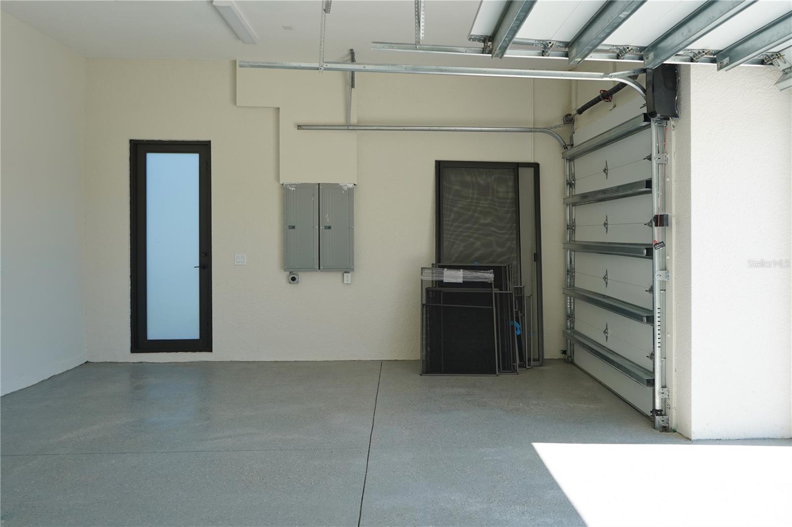 9222 ROSEBUD CIR, PORT CHARLOTTE, FL, 33981