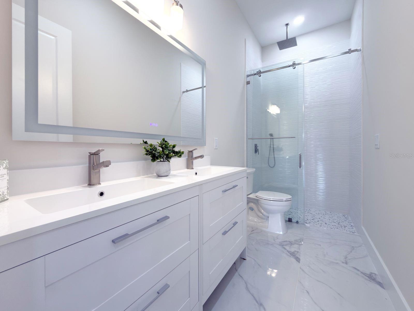 9222 ROSEBUD CIR, PORT CHARLOTTE, FL, 33981